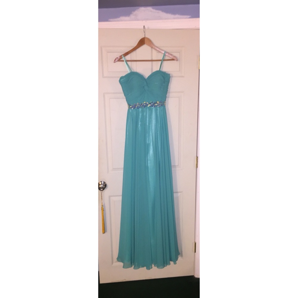 PROM DRESS: strapless, turquoise/teal color